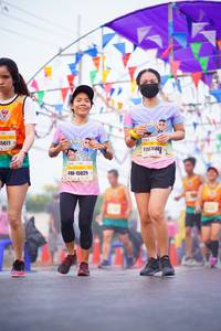 BIB: 5077, 10043, 15025
                            <button type="button" onclick="openModal(9941403)" class="btn btn-primary btn-sm float-right btn-popup" data-toggle="modal" data-target=".modal-high-quality">
                        <i class="fas fa-shopping-cart"></i> Add to Cart
                    </button>
                                            <button type="button" onclick="isThisMe(9941403, true)" class="btn btn-success btn-sm float-right btn-popup btn-isme hidden" data-toggle="tooltip" data-placement="bottom" title="นี่คือรูปของคุณใช่ไหม คลิกที่นี่เพื่อเอาเข้าอัลบั้ม">
                        <i class="fas fa-plus"></i> Add to album
                    </button>
                    <button type="button" onclick="isThisMe(9941403, false)" class="btn btn-warning btn-sm float-right btn-popup btn-isnotme hidden">
                        <i class="fas fa-ban"></i> Remove from album
                    </button>